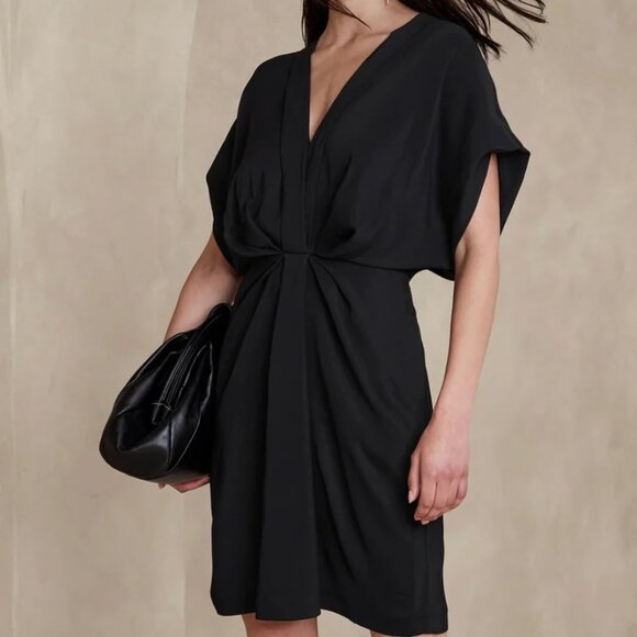 Banana Republic Dresses & Skirts - NEW!! BANANA REPUBLIC Draped Crepe Dress
